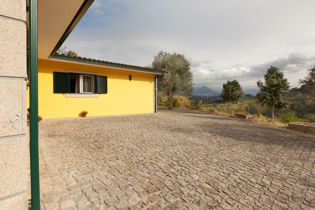 Casa Dos Limoeiros Em Ribas Celorico De Basto Exterior photo